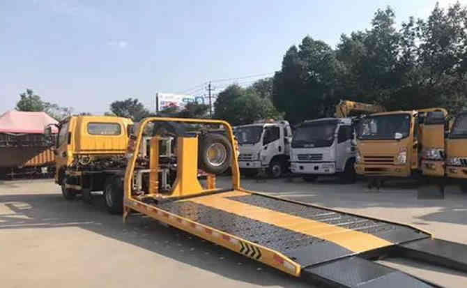 潘集区汽车中途维修案例